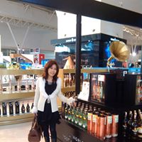 Claudia Ong Photo 23
