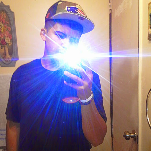Cris Brown Photo 5