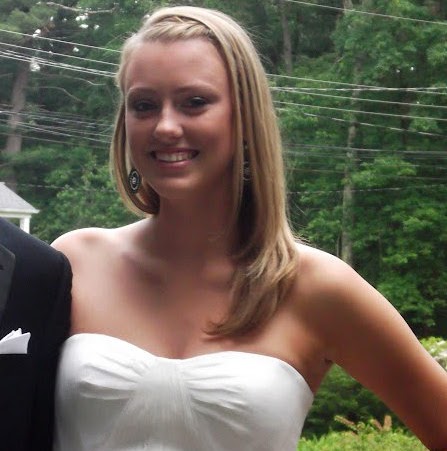 Meghan Andrews Photo 37