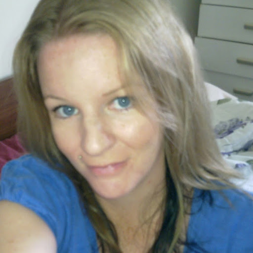 Sarah Falkner Photo 6