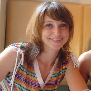 Anna Holcombe Photo 9