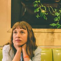 Sarah Sturgis Photo 30