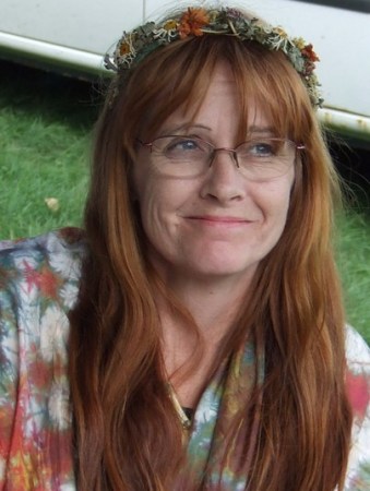 Linda Foster Photo 13