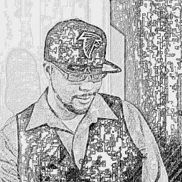 Darius Lewis Photo 3