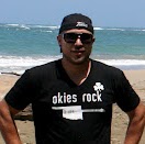Adam Hernandez Photo 30