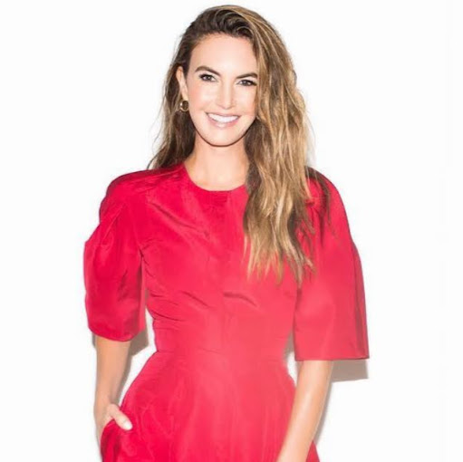 Elizabeth Chambers Photo 13