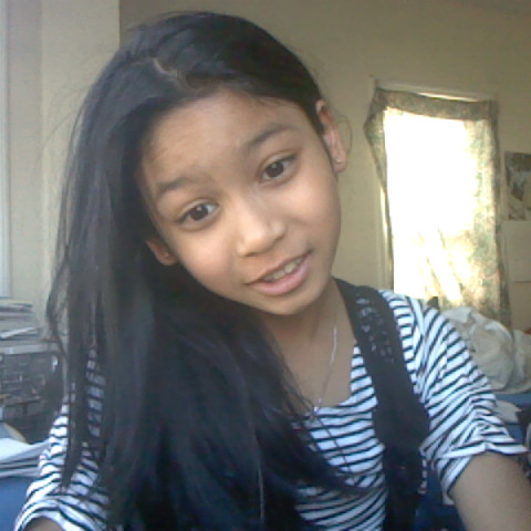 Samantha Seng Photo 19