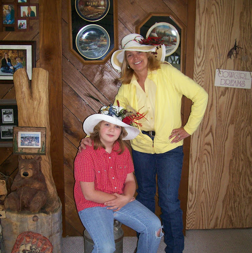 Beth Conrad Photo 33