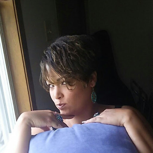 Crystal Sampson Photo 35