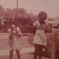 Ruthie Harris Photo 22