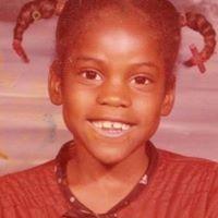 Lisa Mckinney Photo 20