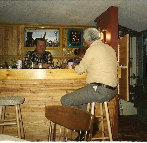 Ronald Kelly Photo 42