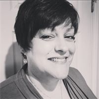 Linda Lockyear Photo 2