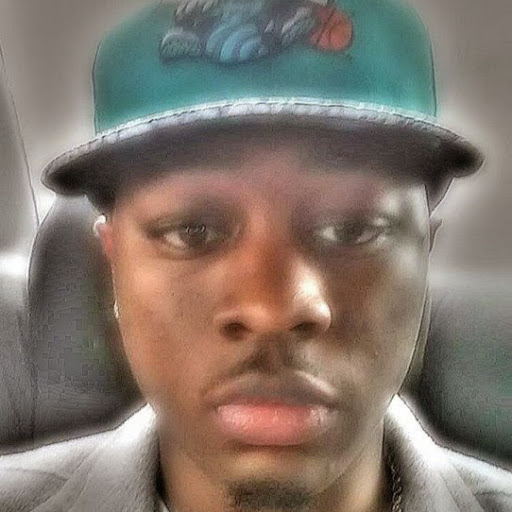 Reggie Gray Photo 9