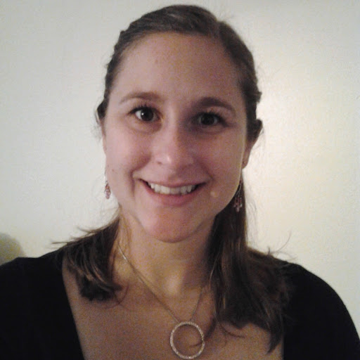 Laura Butts Photo 37