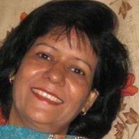 Colleen Gomes Photo 5