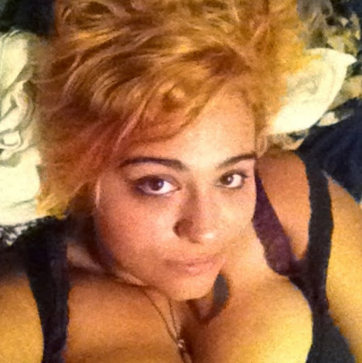 Veronica Powell Photo 20