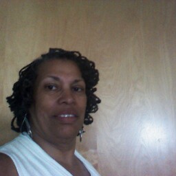 Gail Hunter Photo 15