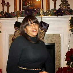 Connie Wright Photo 33
