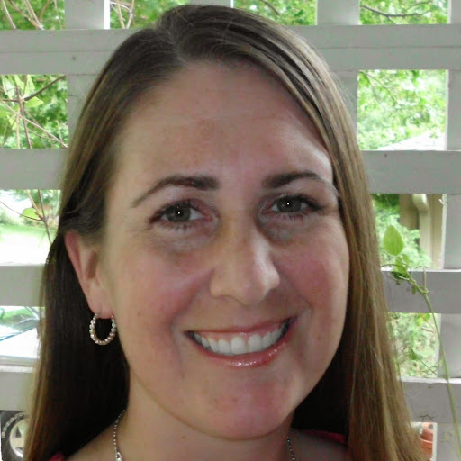Michelle Clark Photo 40