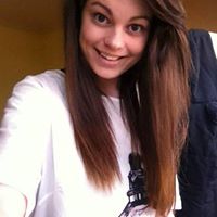 Molly Mccabe Photo 23