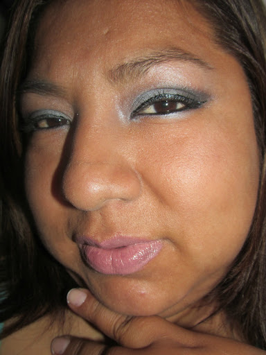 Elizabeth Reyes Photo 20