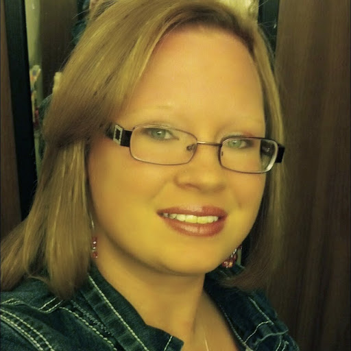 Amanda Farris Photo 12