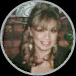 Debra Hooper Photo 29