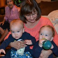 Vickie Henderson Photo 41
