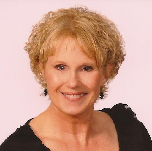 Connie Wood Photo 7