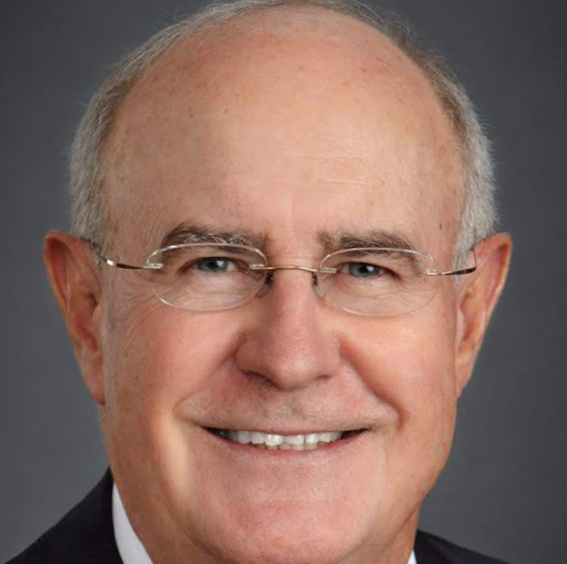 Robert Wade Photo 11