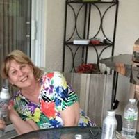 Joan Graves Photo 39
