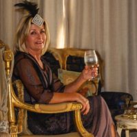 Deborah Hooper Photo 22