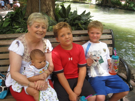 Kay Stewart Photo 17