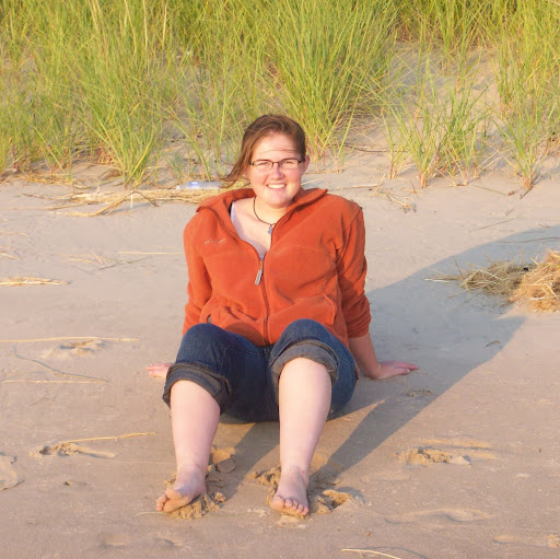 Nicole Meredith Photo 18
