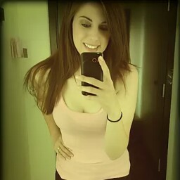 Heather Reyes Photo 31