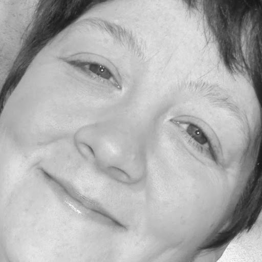 Debbie Mclean Photo 7