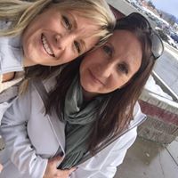 Gina Marshall Photo 19