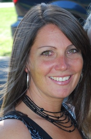 Kelly Lang Photo 7