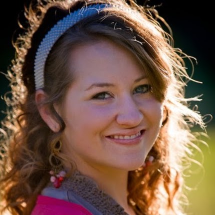 Allison Hodges Photo 31