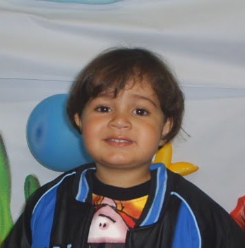 Nicolas Gomes Photo 15
