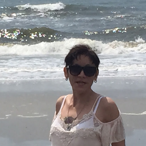 Denise Wolfe Photo 19