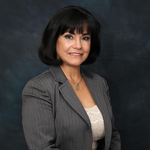 Minerva Gutierrez Photo 34