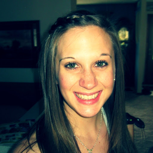 Shannon Ernst Photo 29