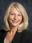 Elizabeth Henry Photo 3