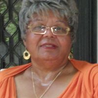 Betty Armstrong Photo 22
