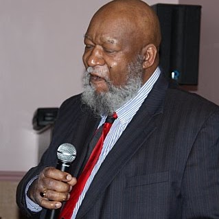 Clifton Mitchell Photo 39