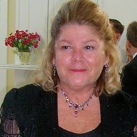 Patricia Hand Photo 8