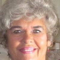 Jeanette Wells Photo 17