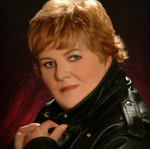 Sue Lyons Photo 30